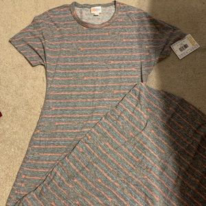 Soft t-shirt material LuLaRoe Maria maxi dress